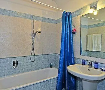 Nocleg ze śniadaniem B&B Ai Cipressi Lukka
